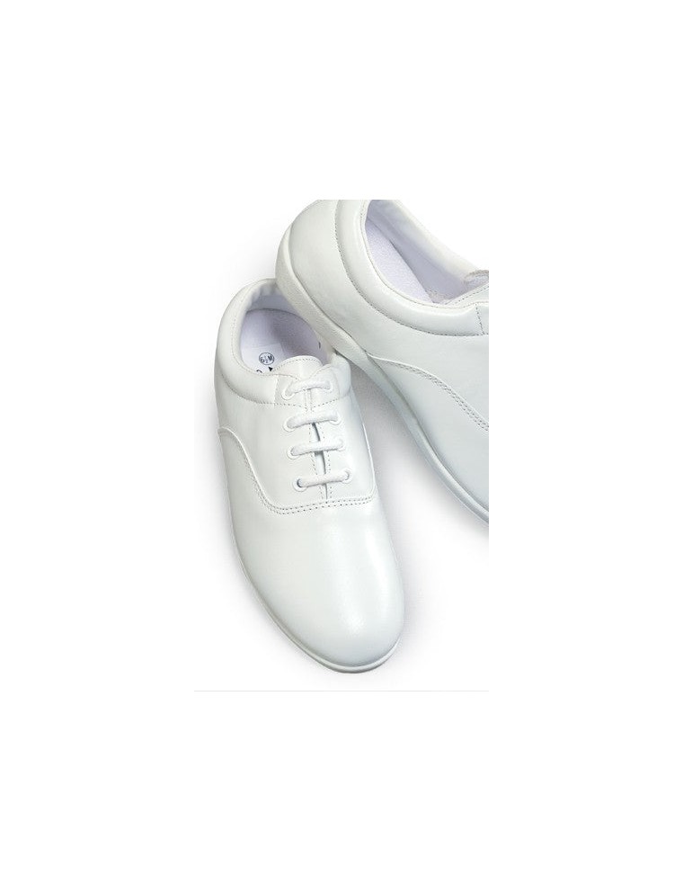 Must-Have THE PINNACLE MARCHING SHOE (WHITE)